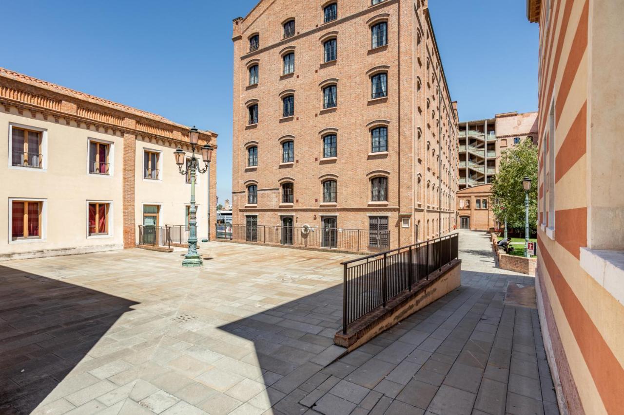 Molino Stucky Residence Suites II Veneza Exterior foto